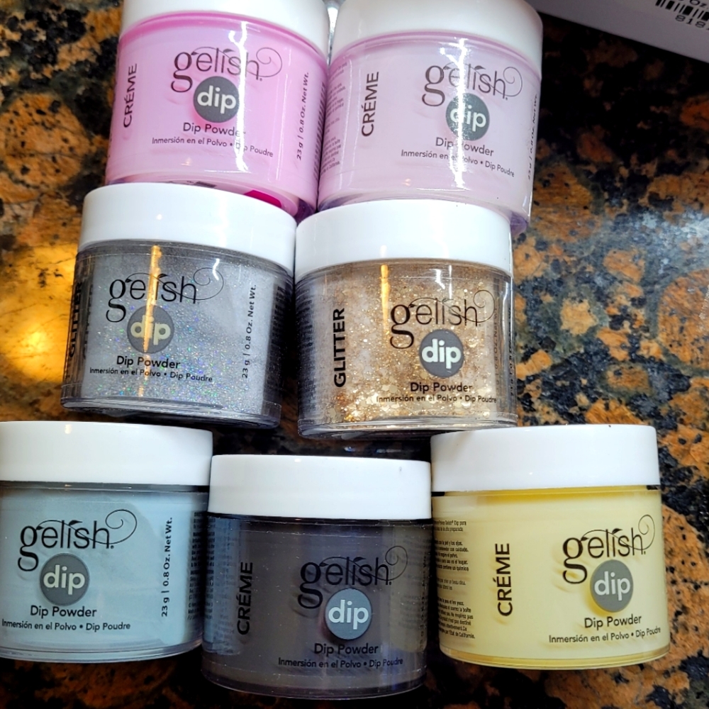Gelish dip powders